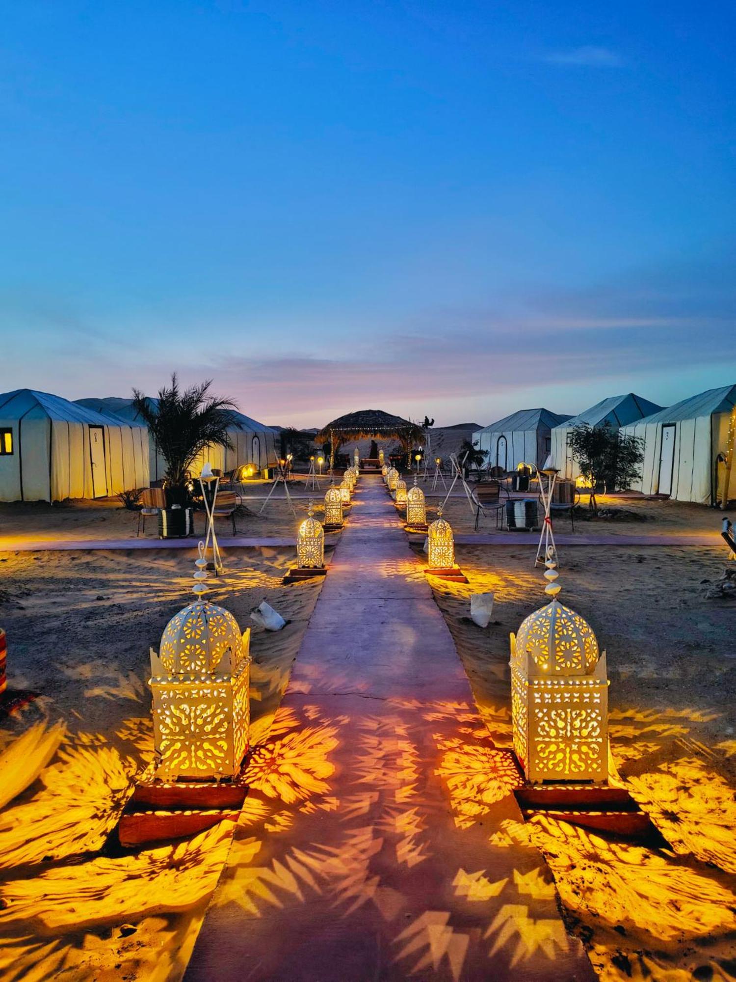 Отель Sahara Dream Luxury Camp Мерзуга Экстерьер фото
