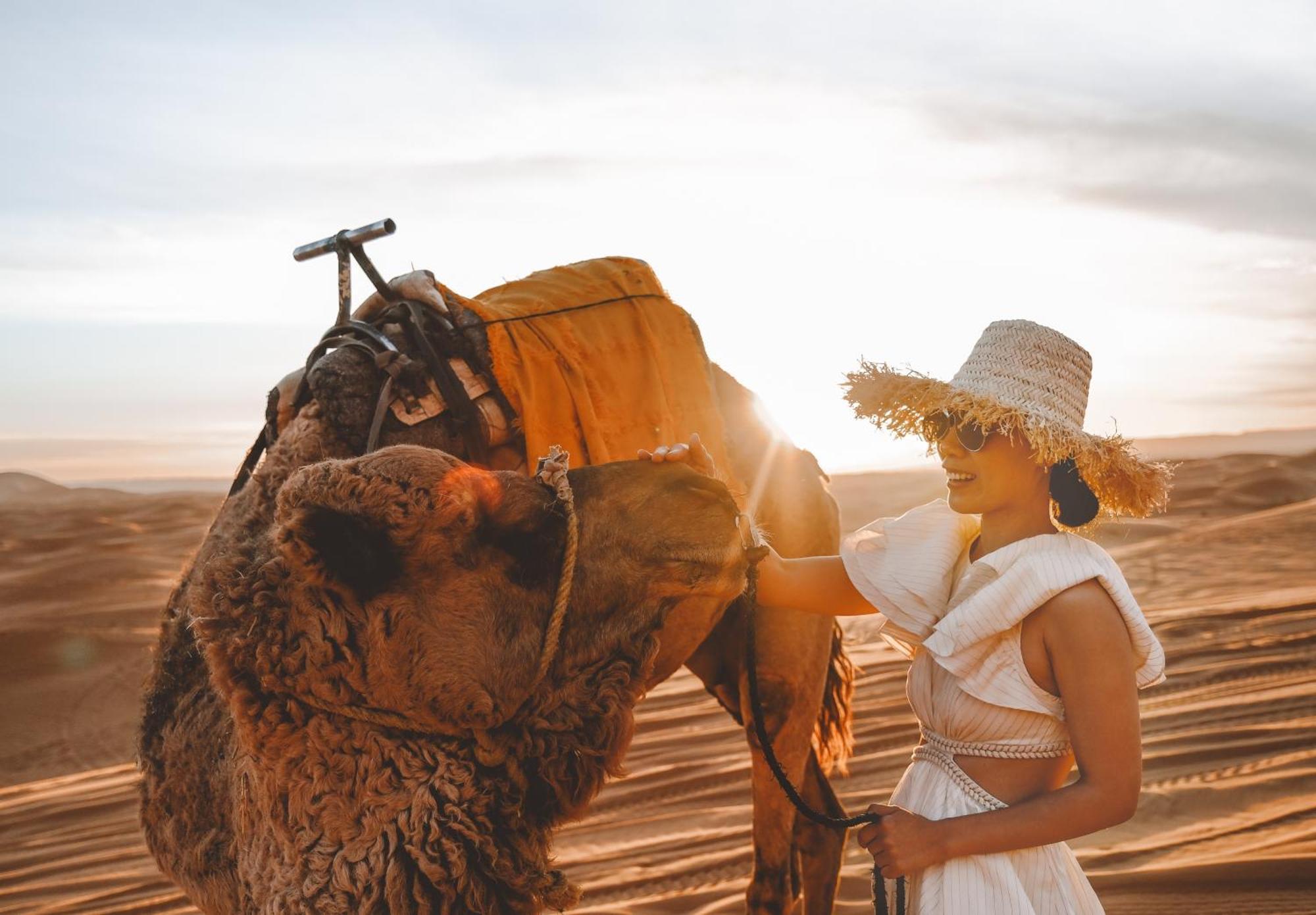 Отель Sahara Dream Luxury Camp Мерзуга Экстерьер фото