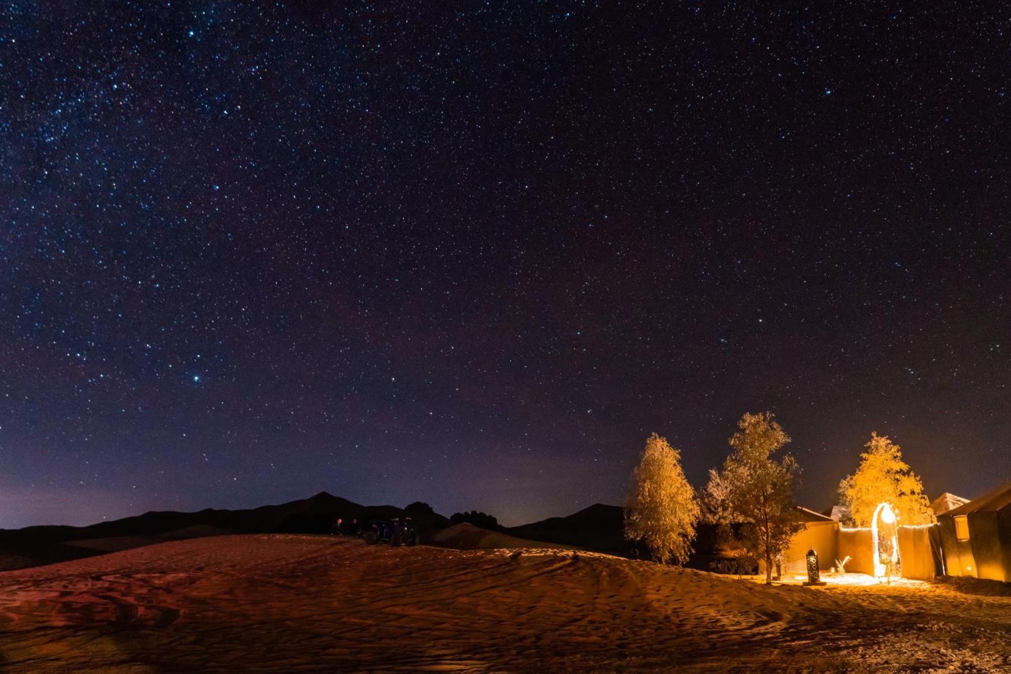 Отель Sahara Dream Luxury Camp Мерзуга Экстерьер фото