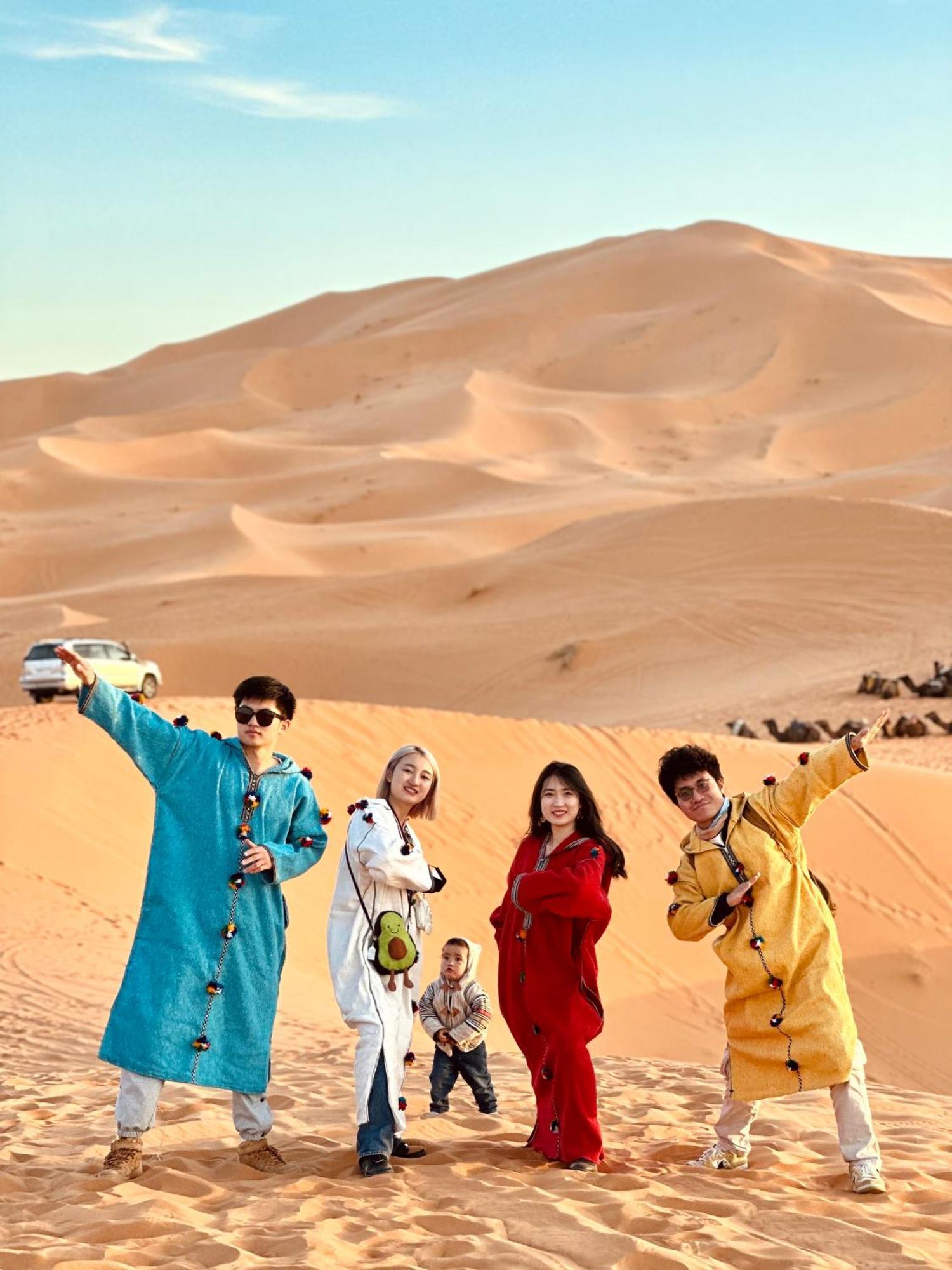 Отель Sahara Dream Luxury Camp Мерзуга Экстерьер фото