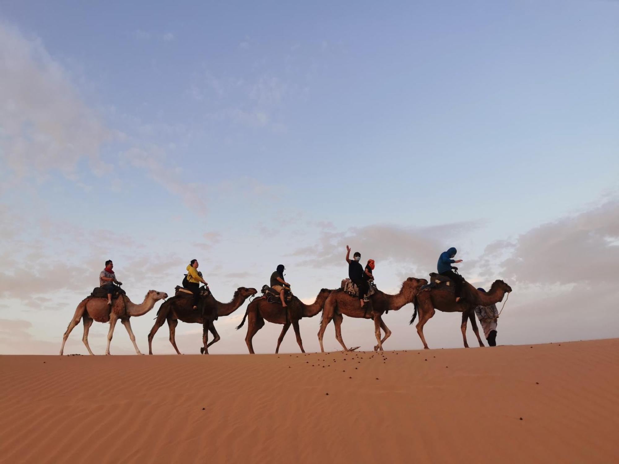 Отель Sahara Dream Luxury Camp Мерзуга Экстерьер фото