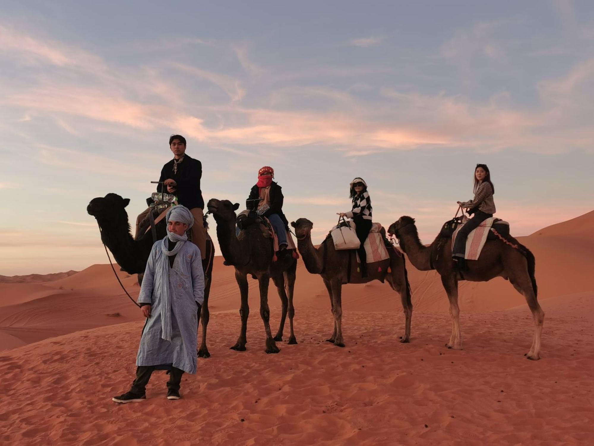 Отель Sahara Dream Luxury Camp Мерзуга Экстерьер фото