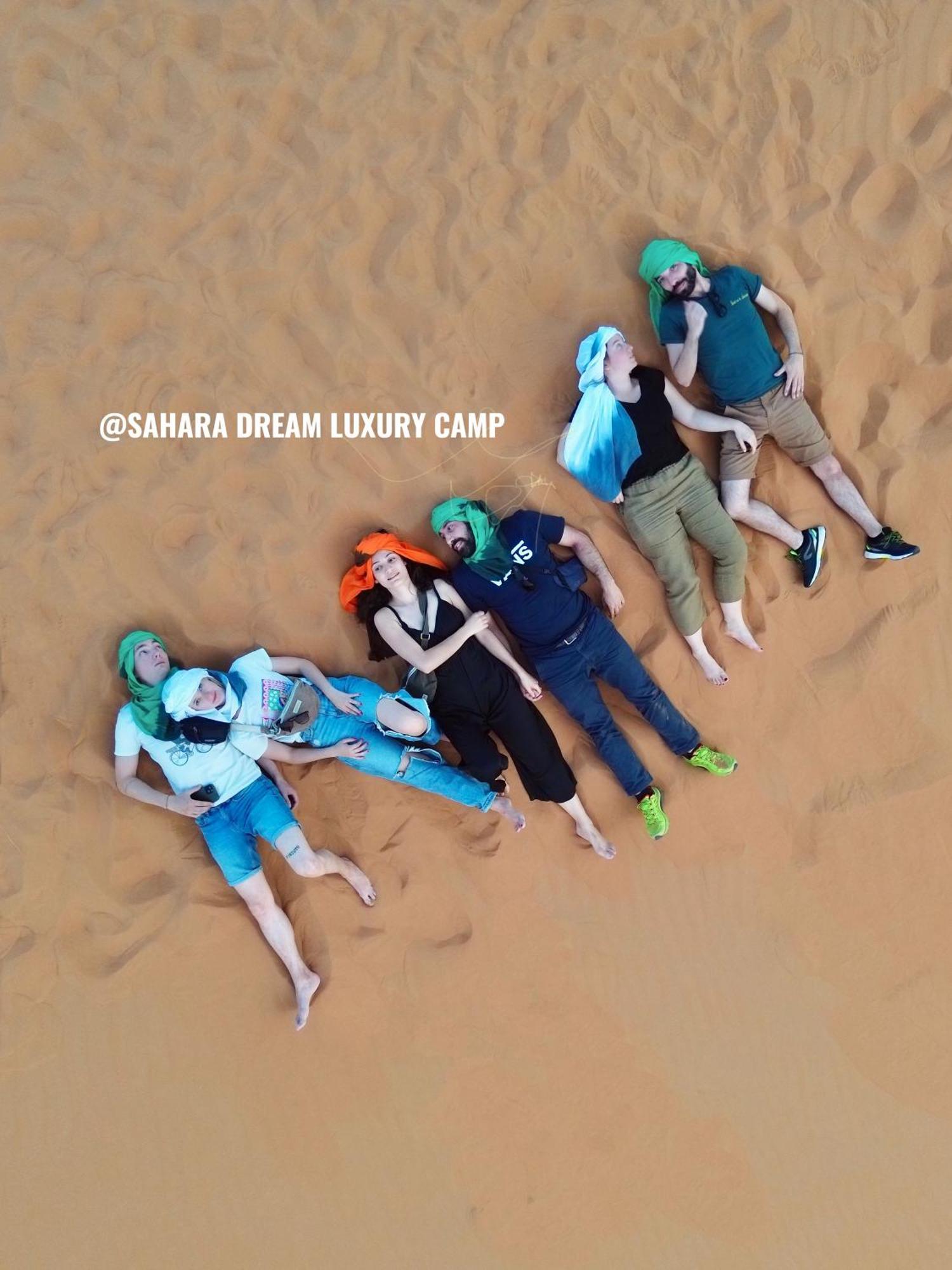 Отель Sahara Dream Luxury Camp Мерзуга Экстерьер фото
